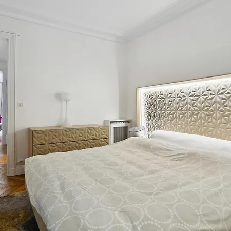 Appartamento 2 Bedroom Luxurious Next To Arc De Triumphe Parigi